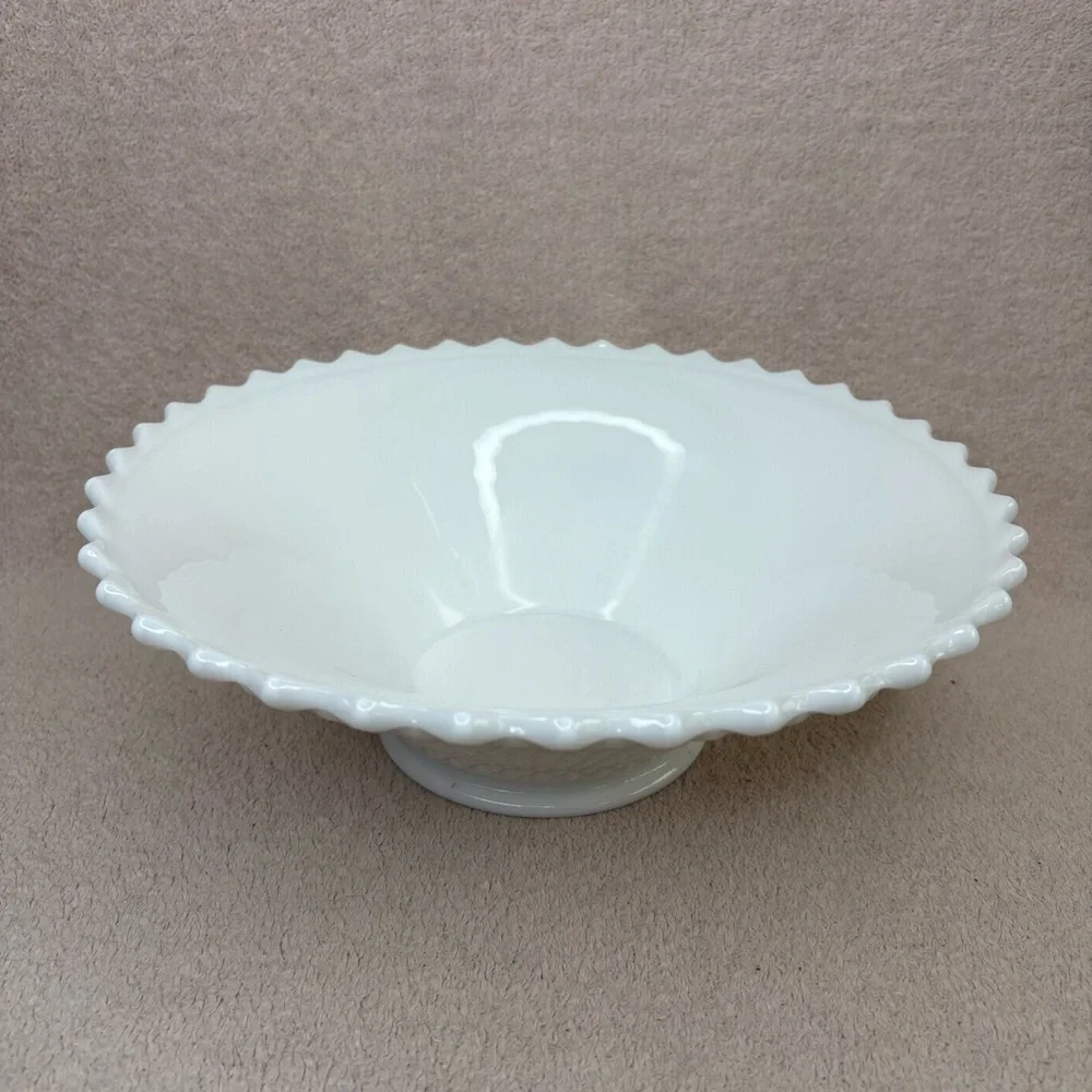 Vintage Milk Glass Large Decorative Bowl White Diamond Cut Pattern Round VTG - Picture 2 of 11
